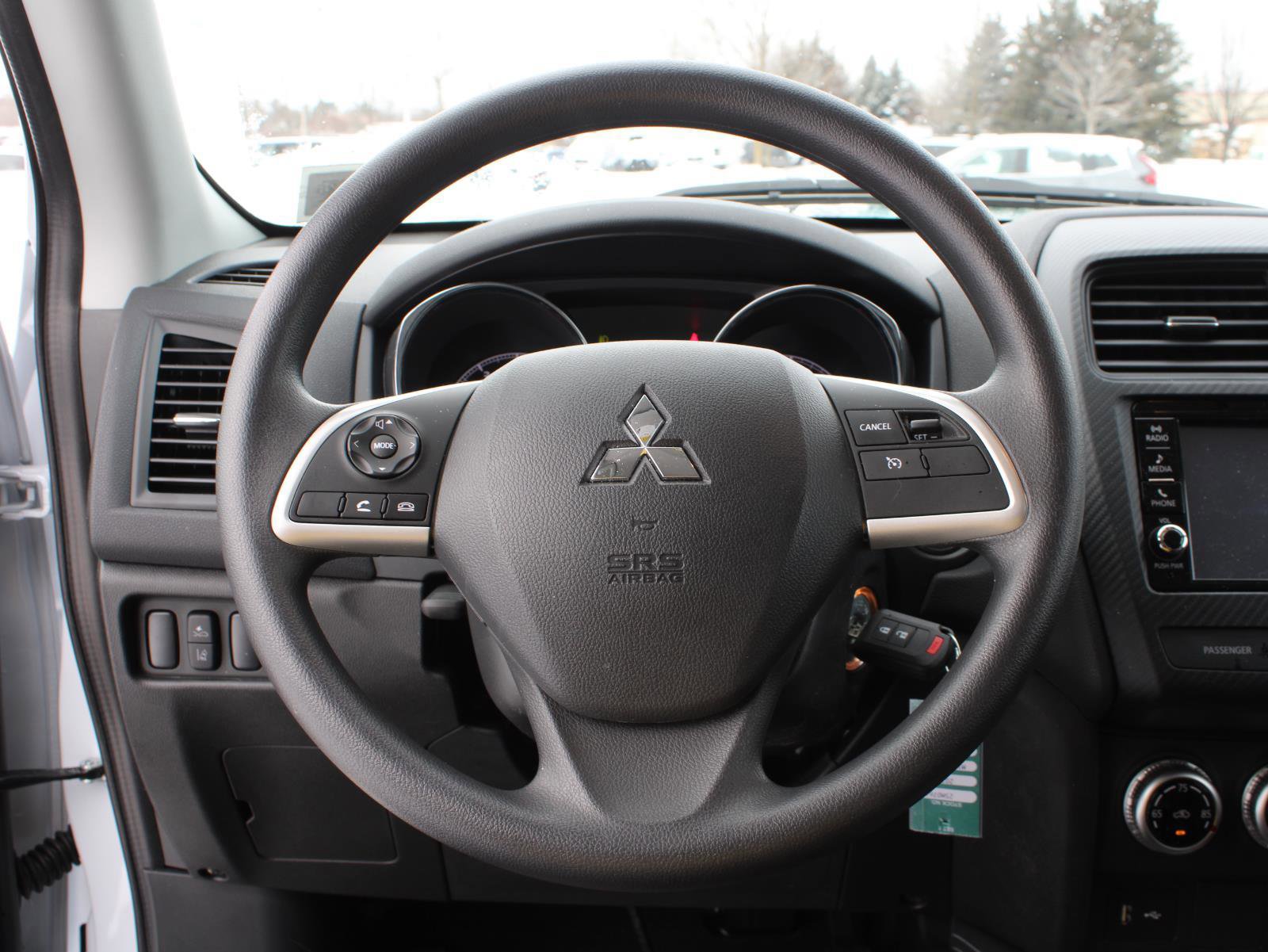 Used 2025 Mitsubishi Outlander Sport ES image 9