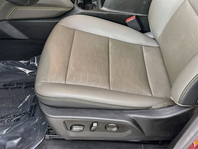 Used 2024 Chevrolet Colorado ZR2 w/ ZR2 Convenience Package III AWD/4WD image 18