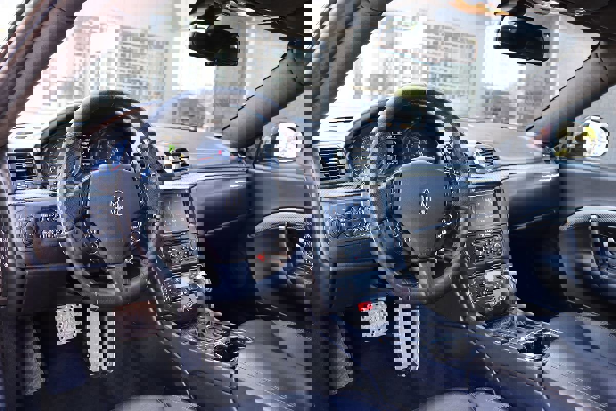 Used 2017 Maserati GranTurismo Sport image 14