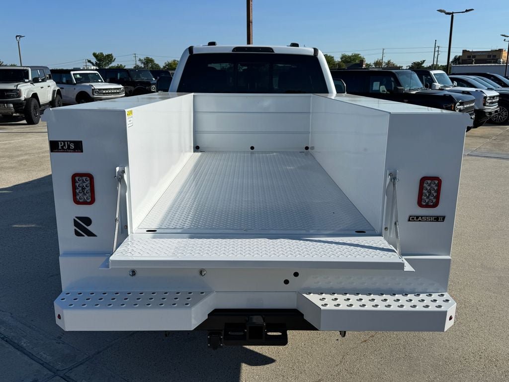 New 2026 Ford F350 XL w/ XL Chrome Package AWD/4WD image 4