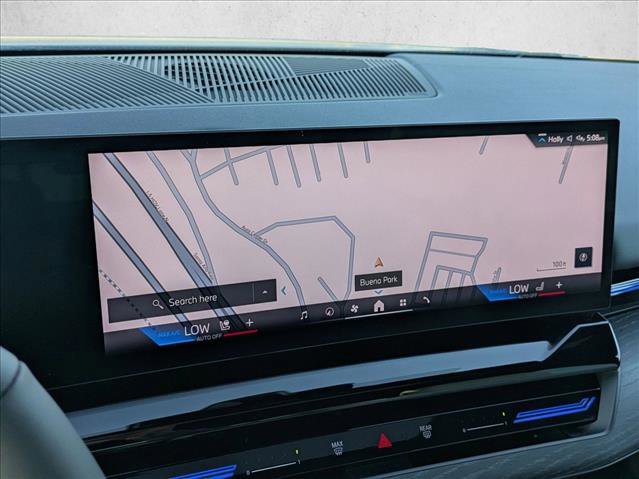 Certified 2025 BMW 530i image 14