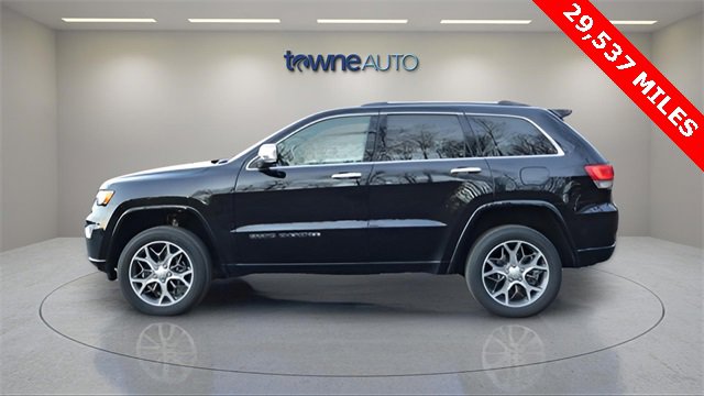 Used 2021 Jeep Grand Cherokee Overland image 2