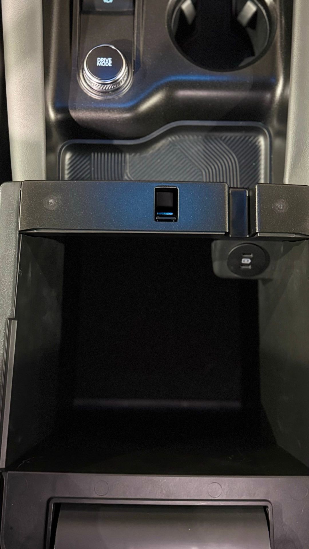 Used 2025 Ford Explorer Active w/ Active Comfort Package image 91