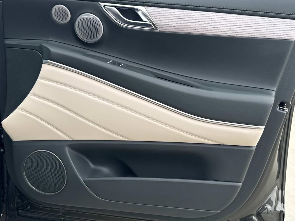 New 2026 Genesis GV80 2.5T Prestige image 17