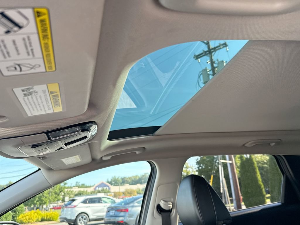 Used 2024 Hyundai Tucson Limited image 18