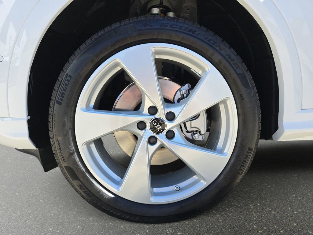 New 2026 Audi Q5 Premium Plus image 33