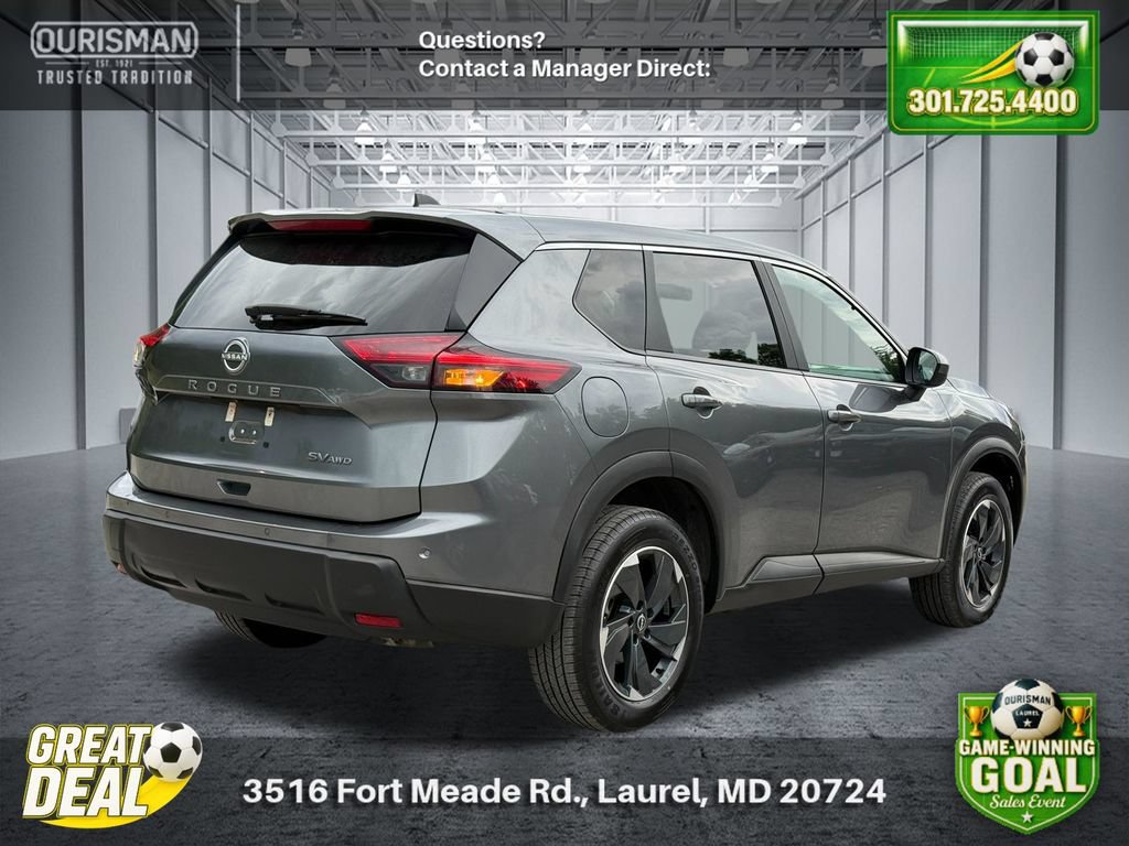 Used 2024 Nissan Rogue SV AWD/4WD image 4