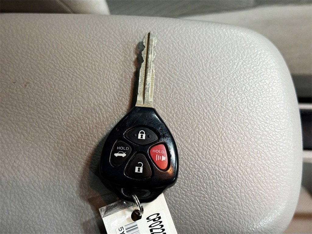 Used 2012 Toyota Corolla LE image 34