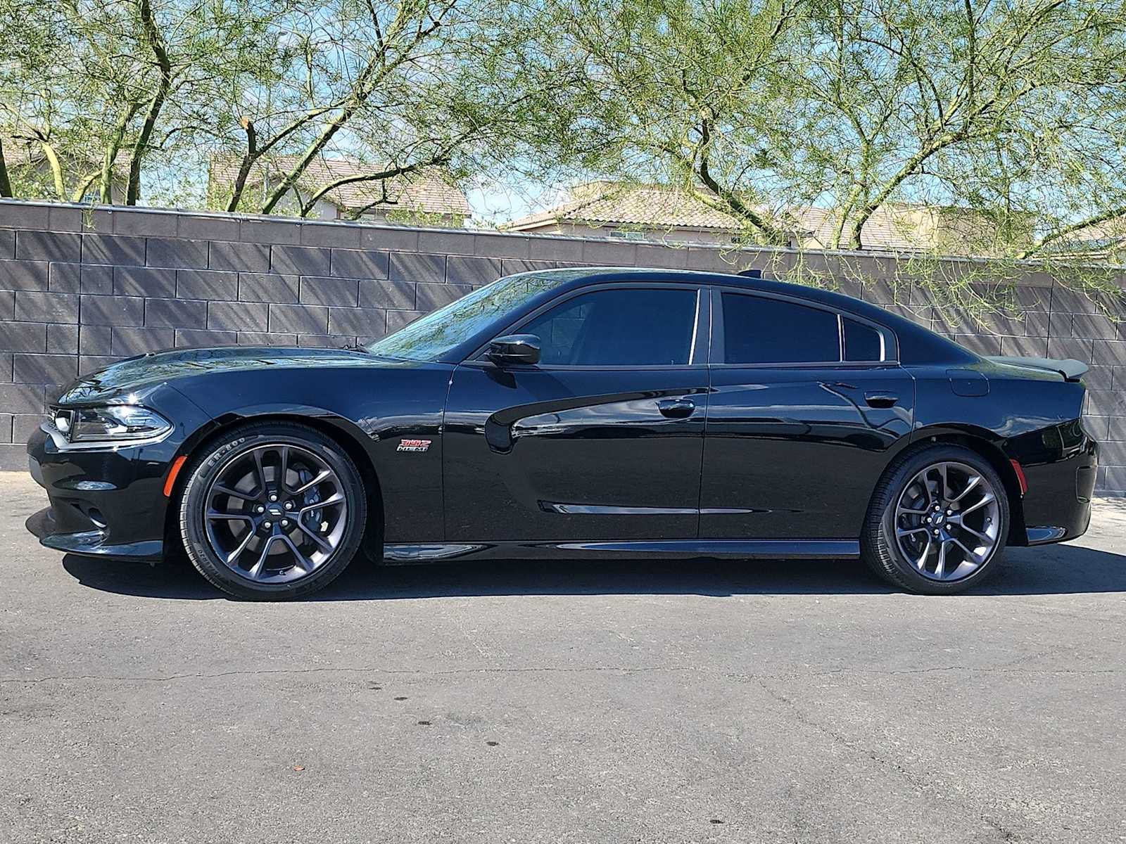 Used 2023 Dodge Charger Scat Pack RWD image 5
