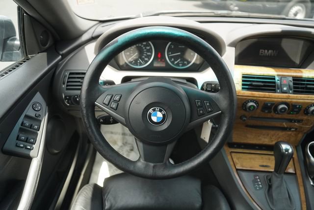 Used 2004 BMW 645Ci Convertible RWD image 17