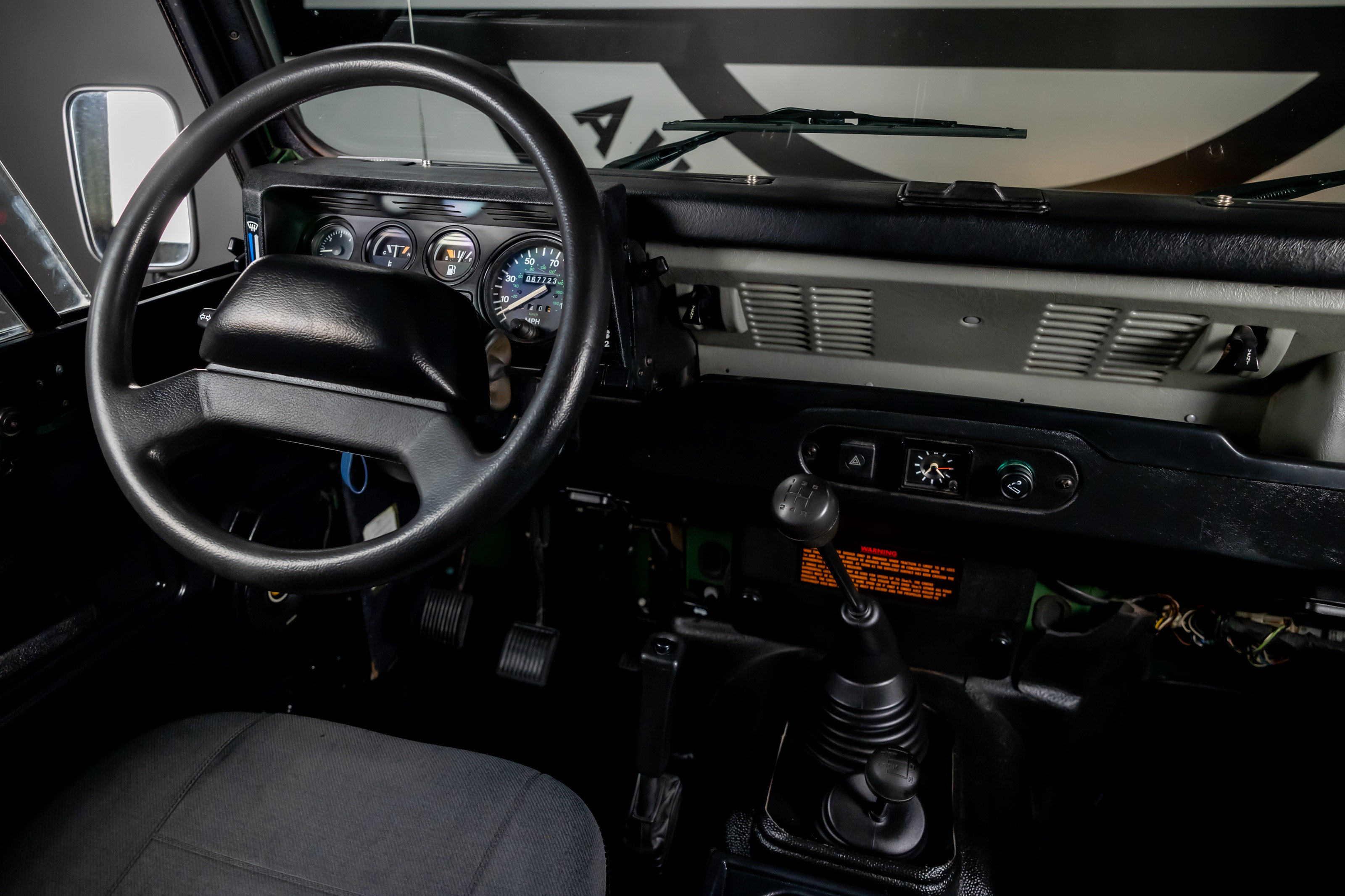 Used 1994 Land Rover Defender 90 AWD/4WD image 7