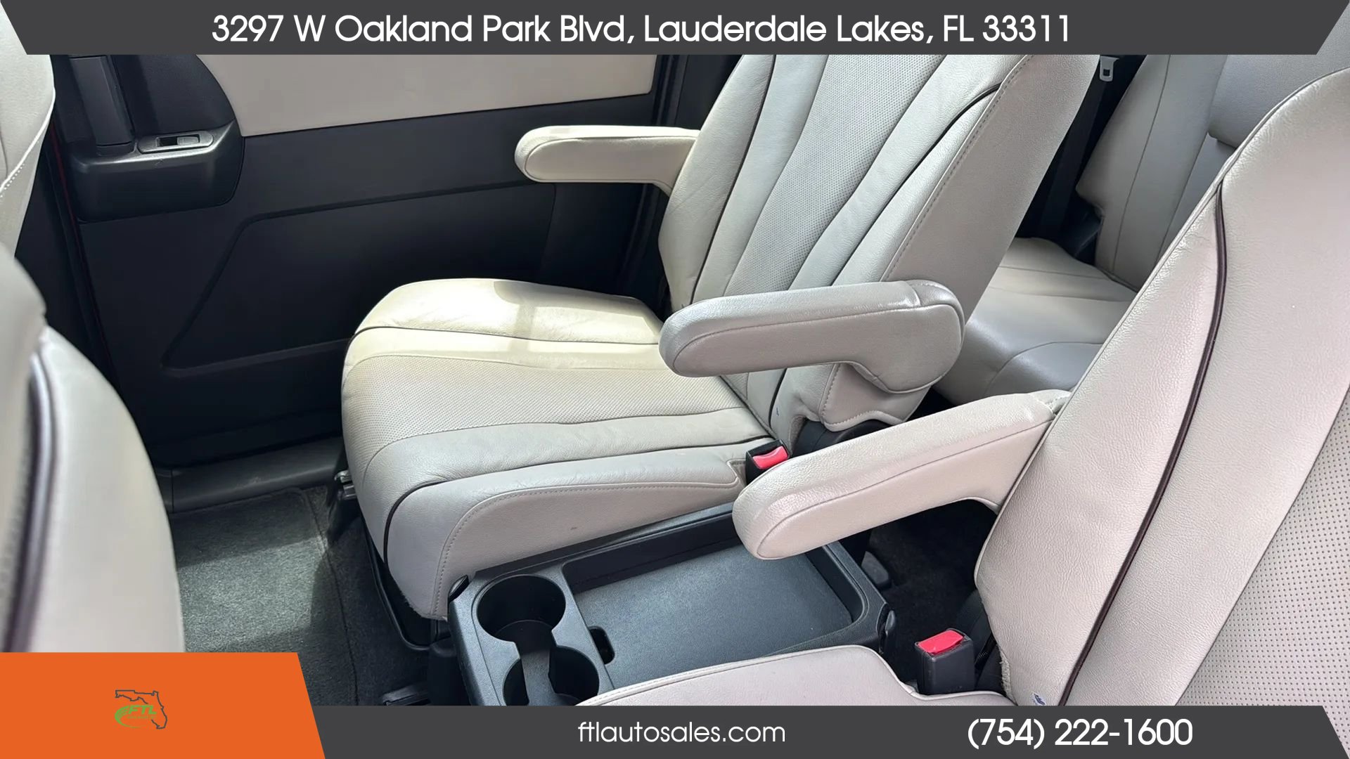 Used 2015 MAZDA MAZDA5 Grand Touring FWD image 36