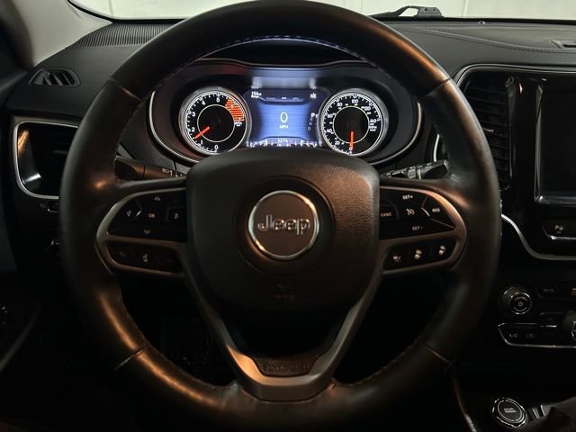 Used 2019 Jeep Cherokee Limited w/ Luxury Group image 23