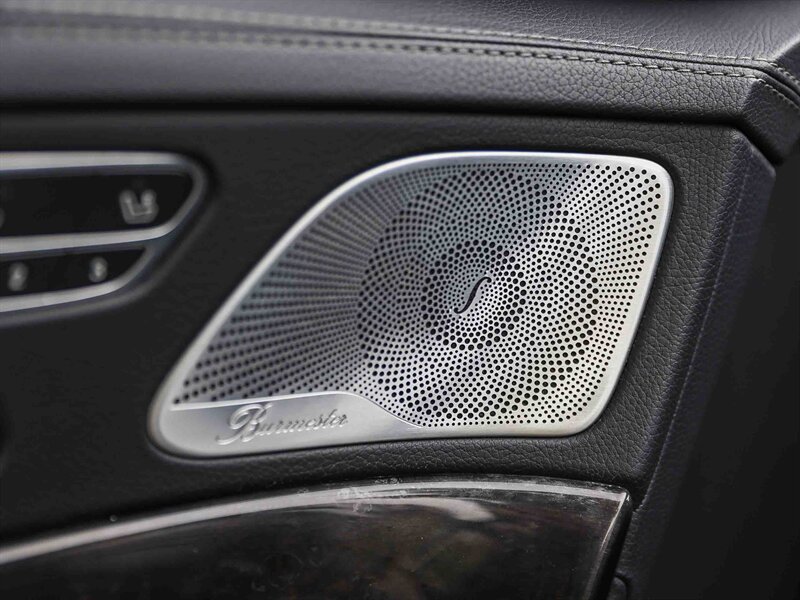 Used 2016 Mercedes-Benz S 550 Sedan image 29