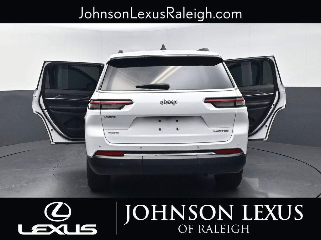 Used 2024 Jeep Grand Cherokee L Limited AWD/4WD image 35
