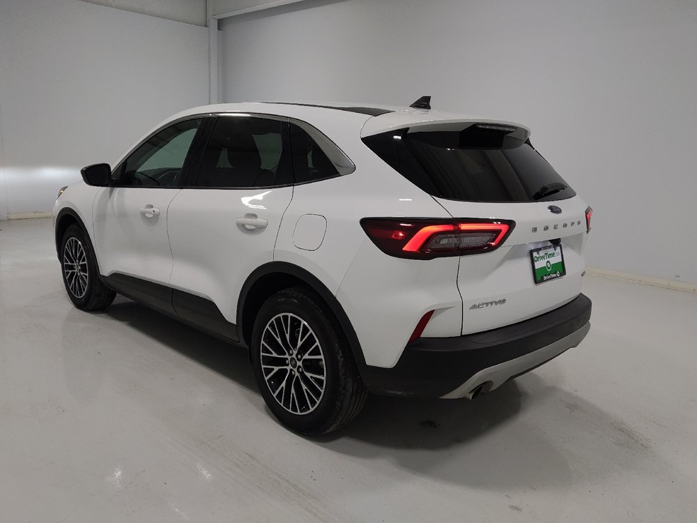 Used 2023 Ford Escape Active AWD/4WD image 5