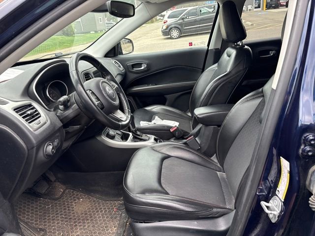 Used 2018 Jeep Compass Latitude w/ Popular Equipment Group image 8