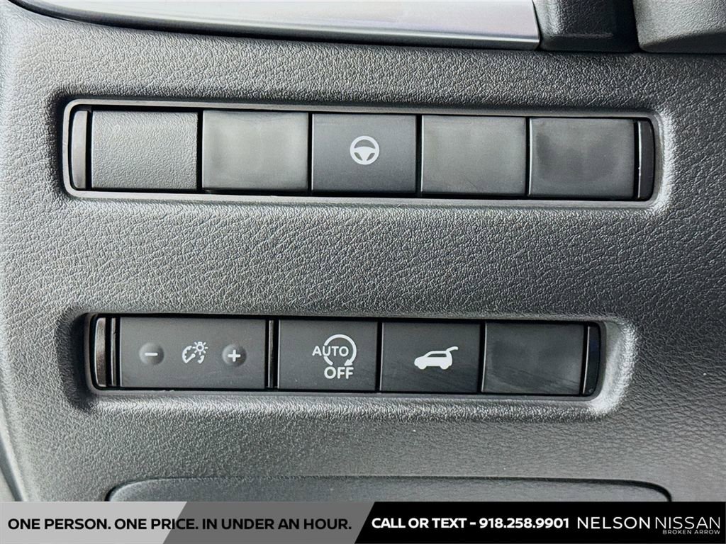 Certified 2023 Nissan Rogue SL AWD/4WD image 10