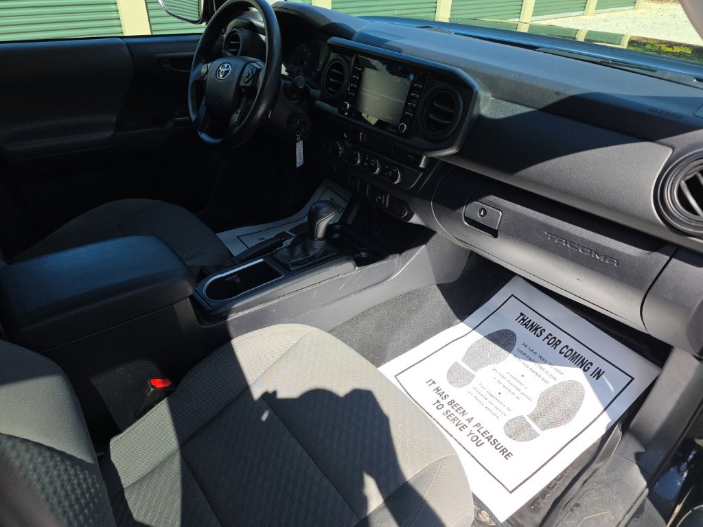 Certified 2021 Toyota Tacoma SR AWD/4WD image 17