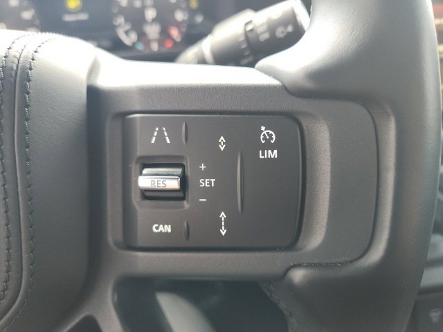Used 2023 Land Rover Defender 110 X image 36