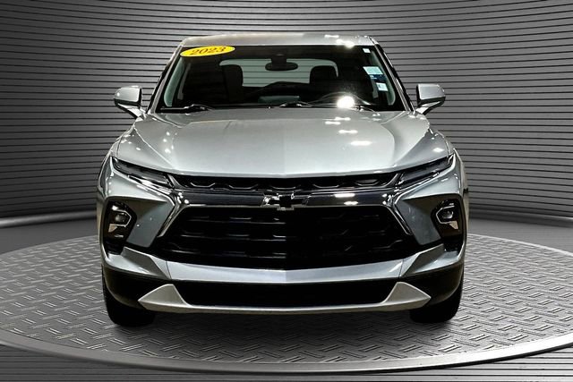 Used 2023 Chevrolet Blazer LT FWD image 2