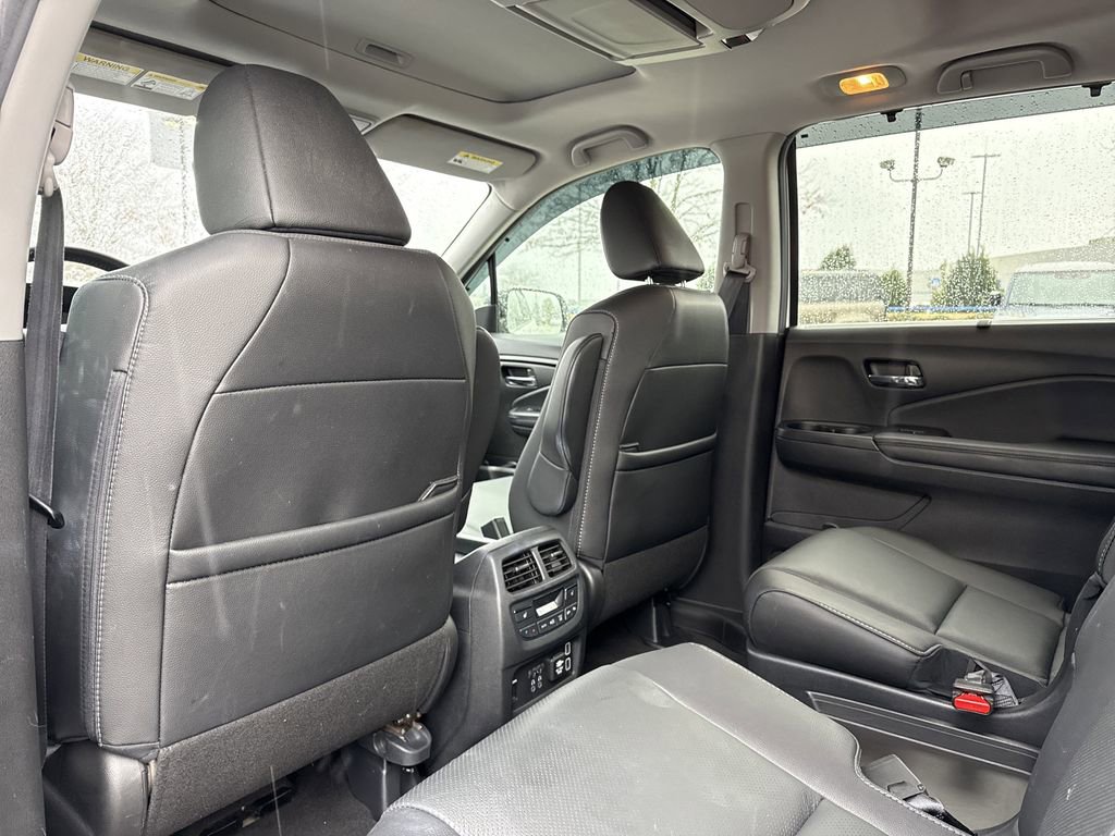 Used 2022 Honda Pilot Elite image 13
