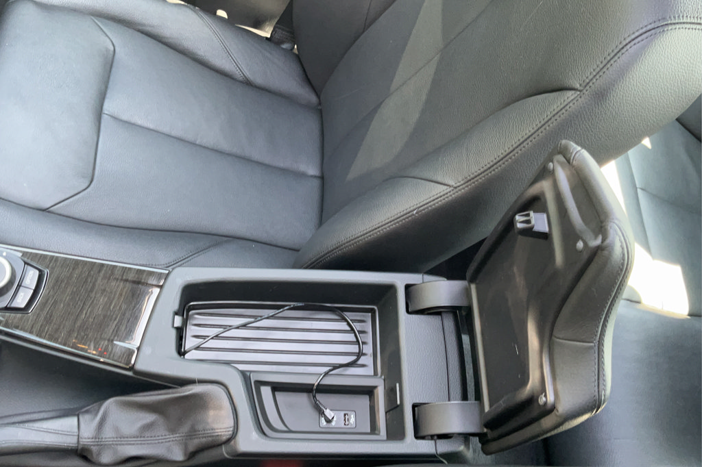Used 2016 BMW 320i Sedan RWD image 34