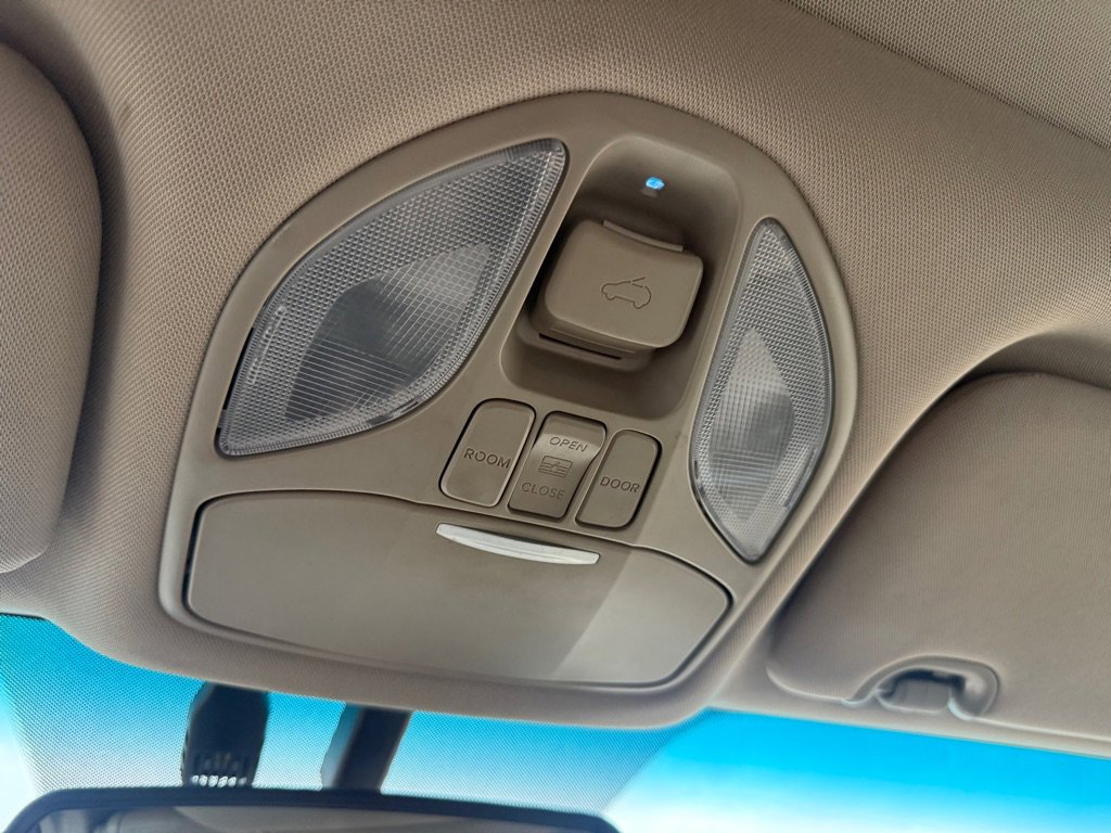 Used 2014 Hyundai Santa Fe Sport w/ Technology Package 04 image 38