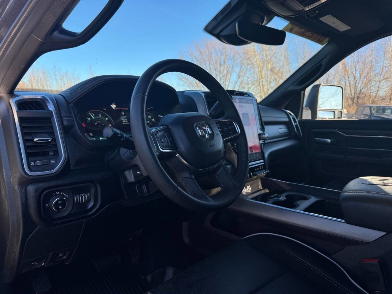 Used 2025 RAM 2500 Laramie image 17