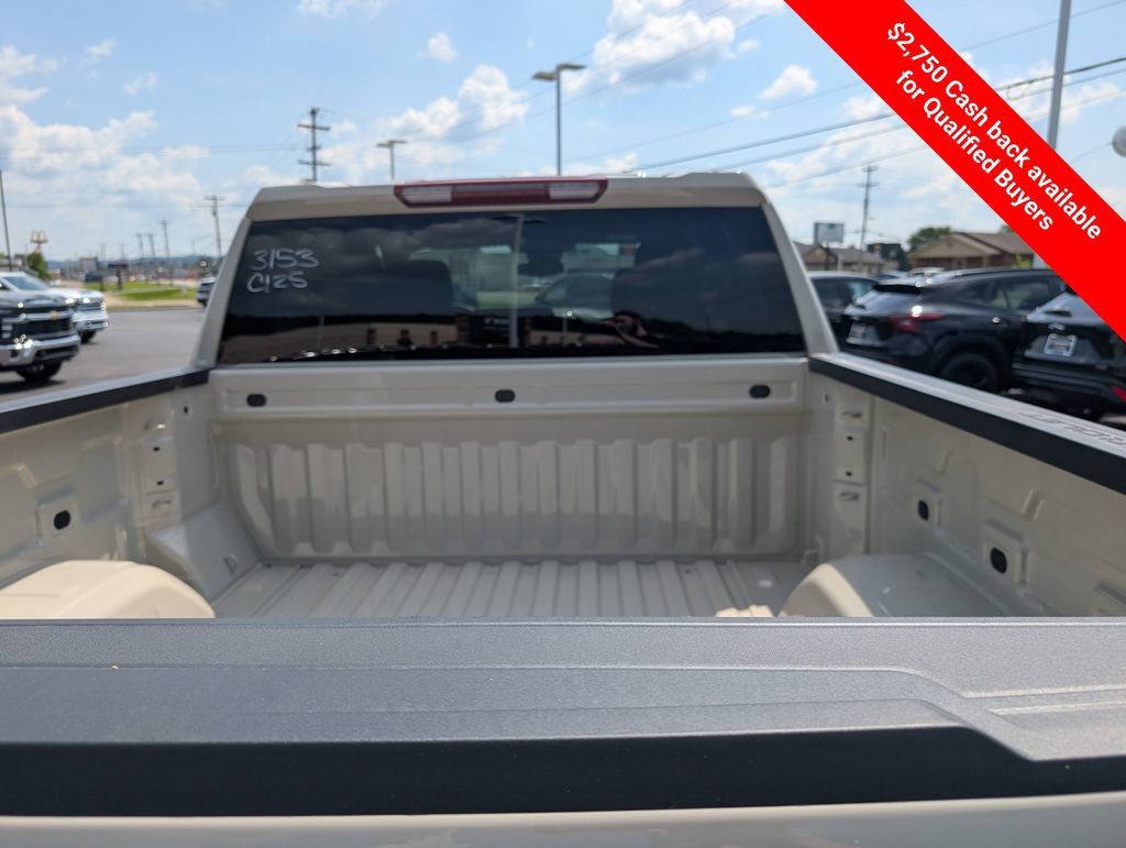 New 2026 Chevrolet Silverado 1500 Custom w/ Turbomax Blackout Package AWD/4WD image 9