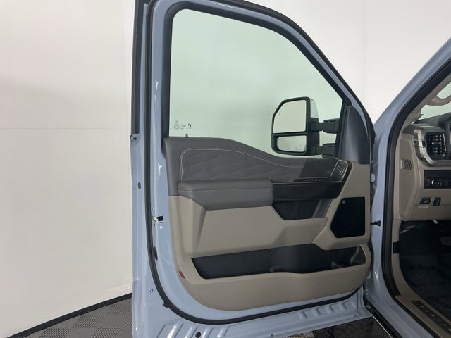 New 2026 Ford F350 Platinum image 16