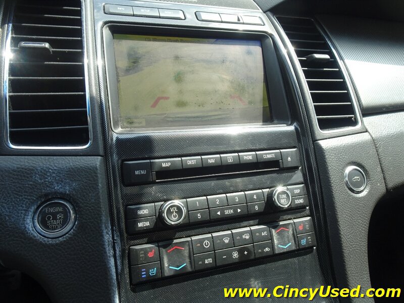 Used 2010 Ford Taurus SHO AWD/4WD image 17