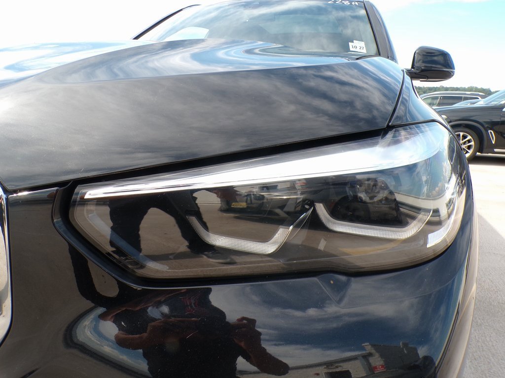 Used 2023 BMW X5 xDrive40i w/ Premium Package image 9