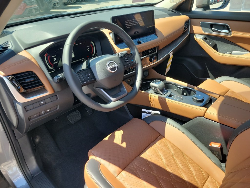 New 2026 Nissan Rogue Platinum AWD/4WD image 15