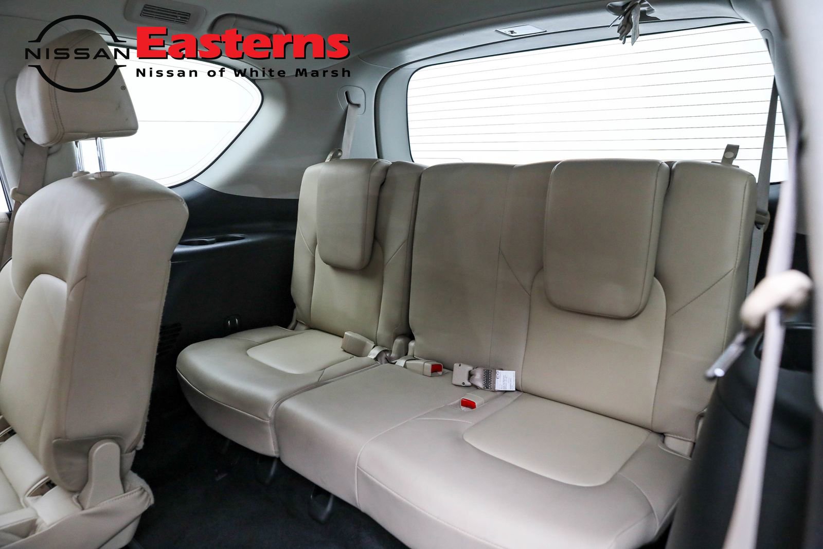 Used 2024 Nissan Armada SV image 32