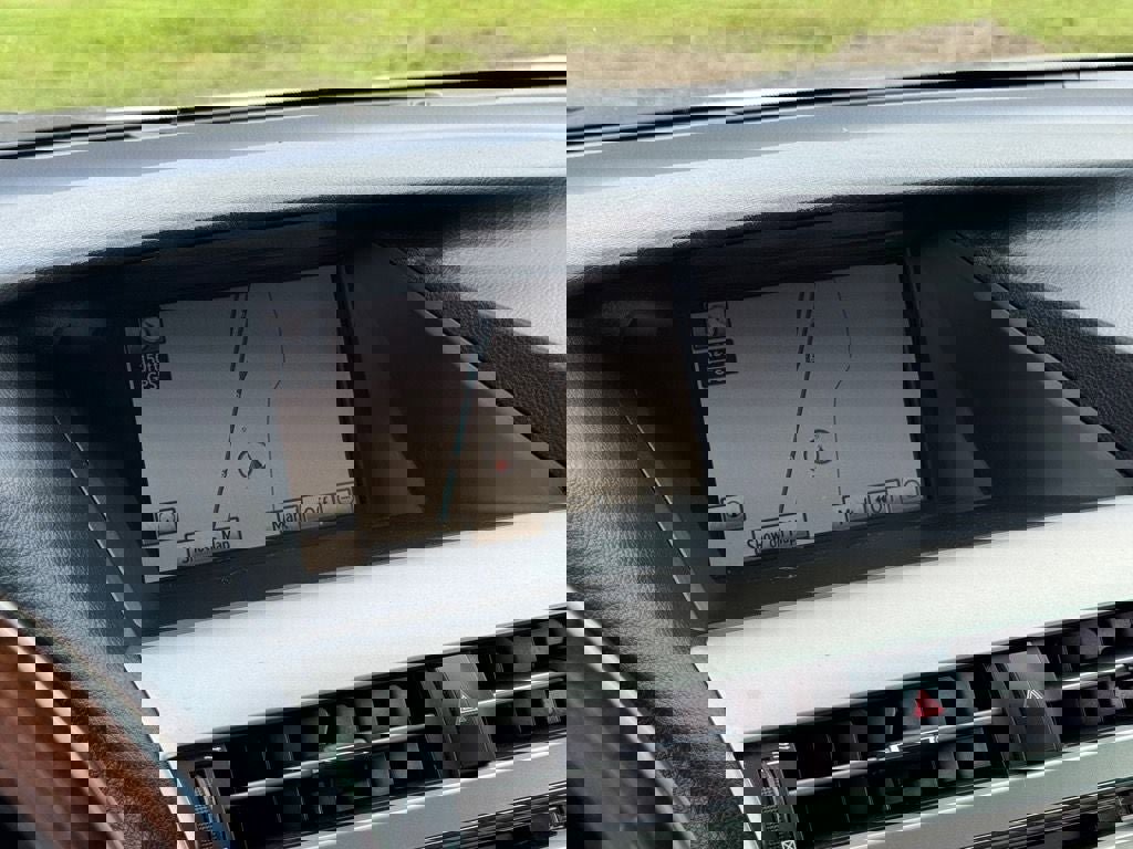 Used 2011 Lexus RX 350 AWD w/ Premium Pkg image 23