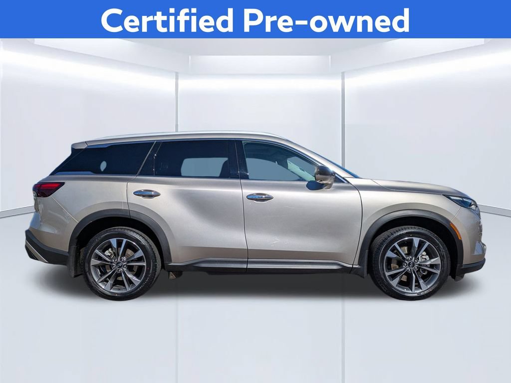 Certified 2025 INFINITI QX60 Luxe FWD image 5