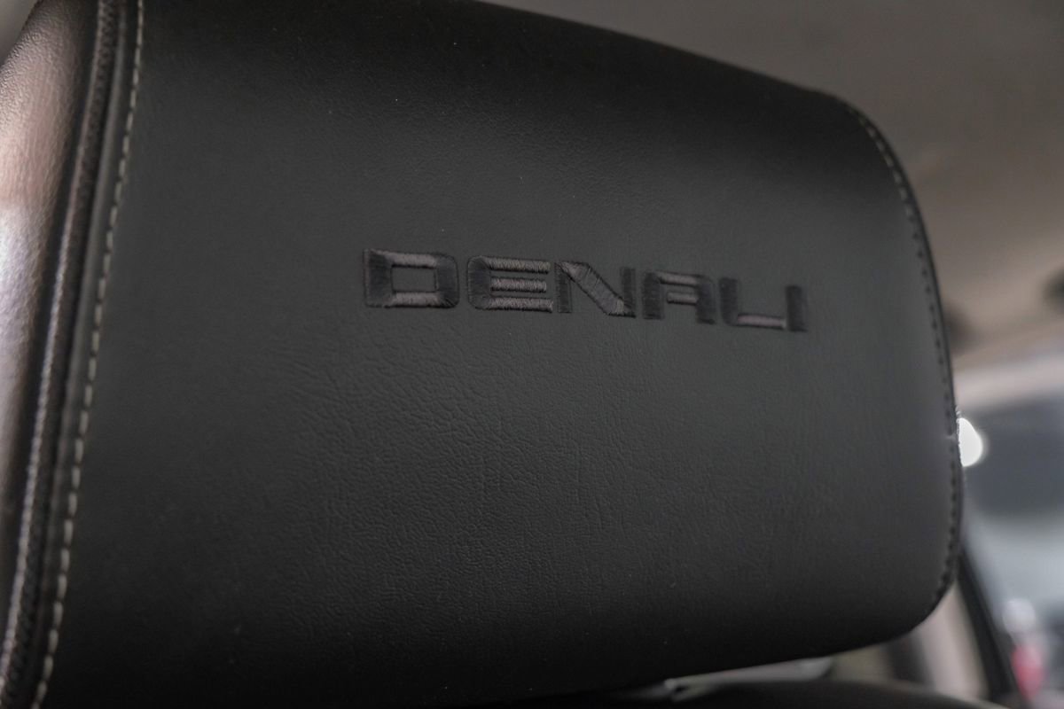 Used 2018 GMC Sierra 3500 Denali w/ Duramax Plus Package image 31