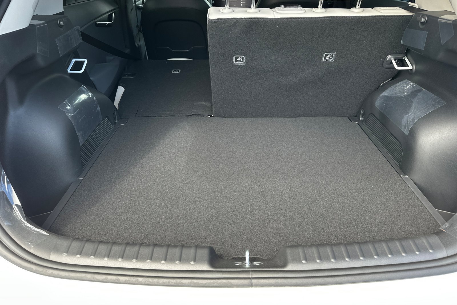 New 2026 Kia Niro EX FWD image 15
