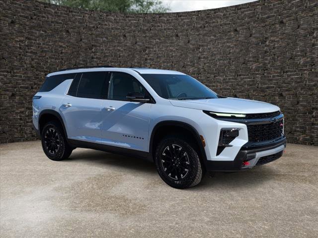 New 2026 Chevrolet Traverse Z71 w/ Driver Confidence Package image 2