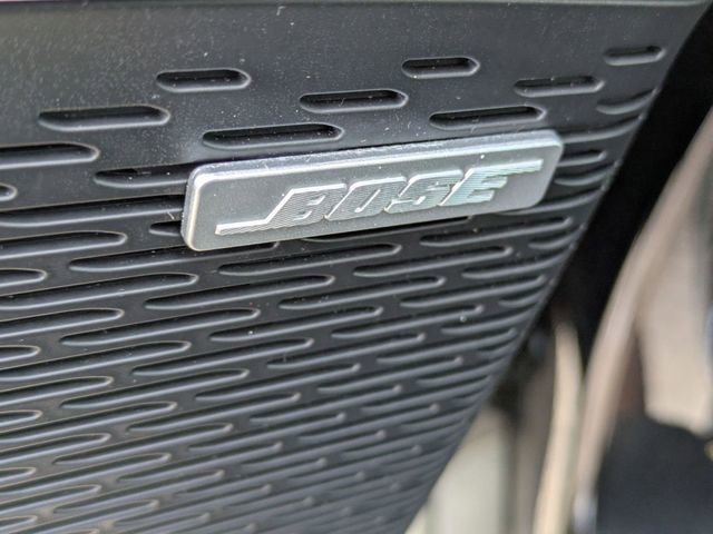 Used 2025 GMC Acadia Elevation image 12