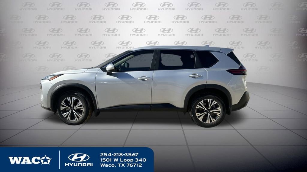 Used 2023 Nissan Rogue SV image 14