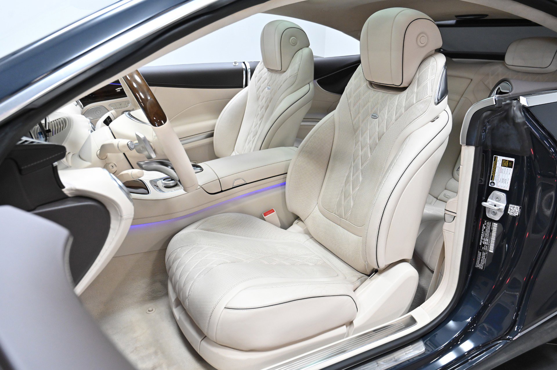 Used 2015 Mercedes-Benz S 550 4MATIC Coupe image 4