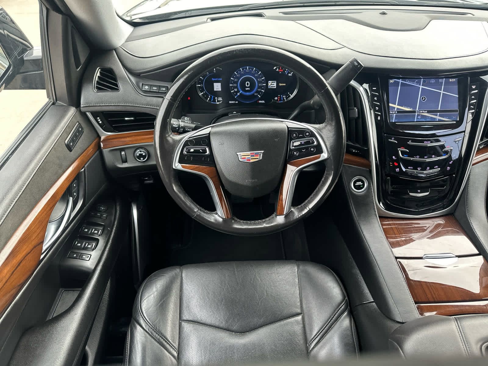 Used 2020 Cadillac Escalade ESV Premium Luxury image 36