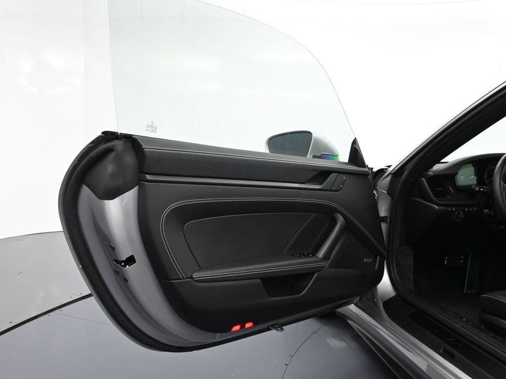 Certified 2022 Porsche 911 GT3 RWD image 14