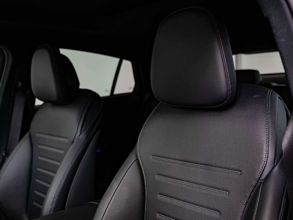 Certified 2025 Mercedes-Benz GLC 300 4MATIC image 24