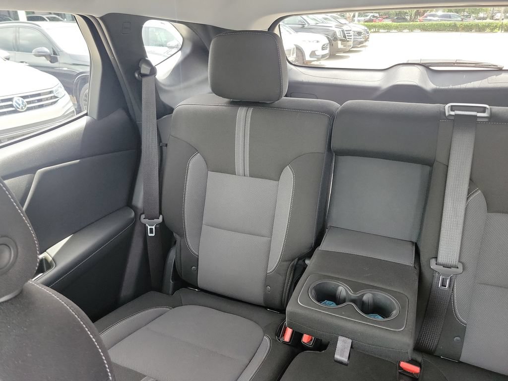 Used 2025 Chevrolet Blazer LT FWD image 11