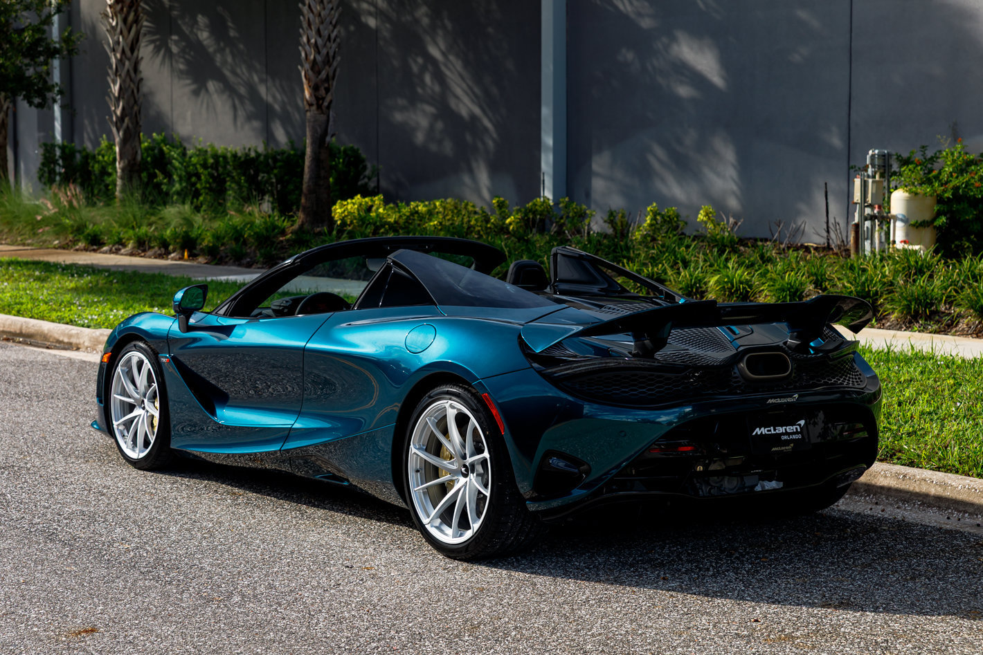 New 2027 McLaren 750S Spider RWD image 22