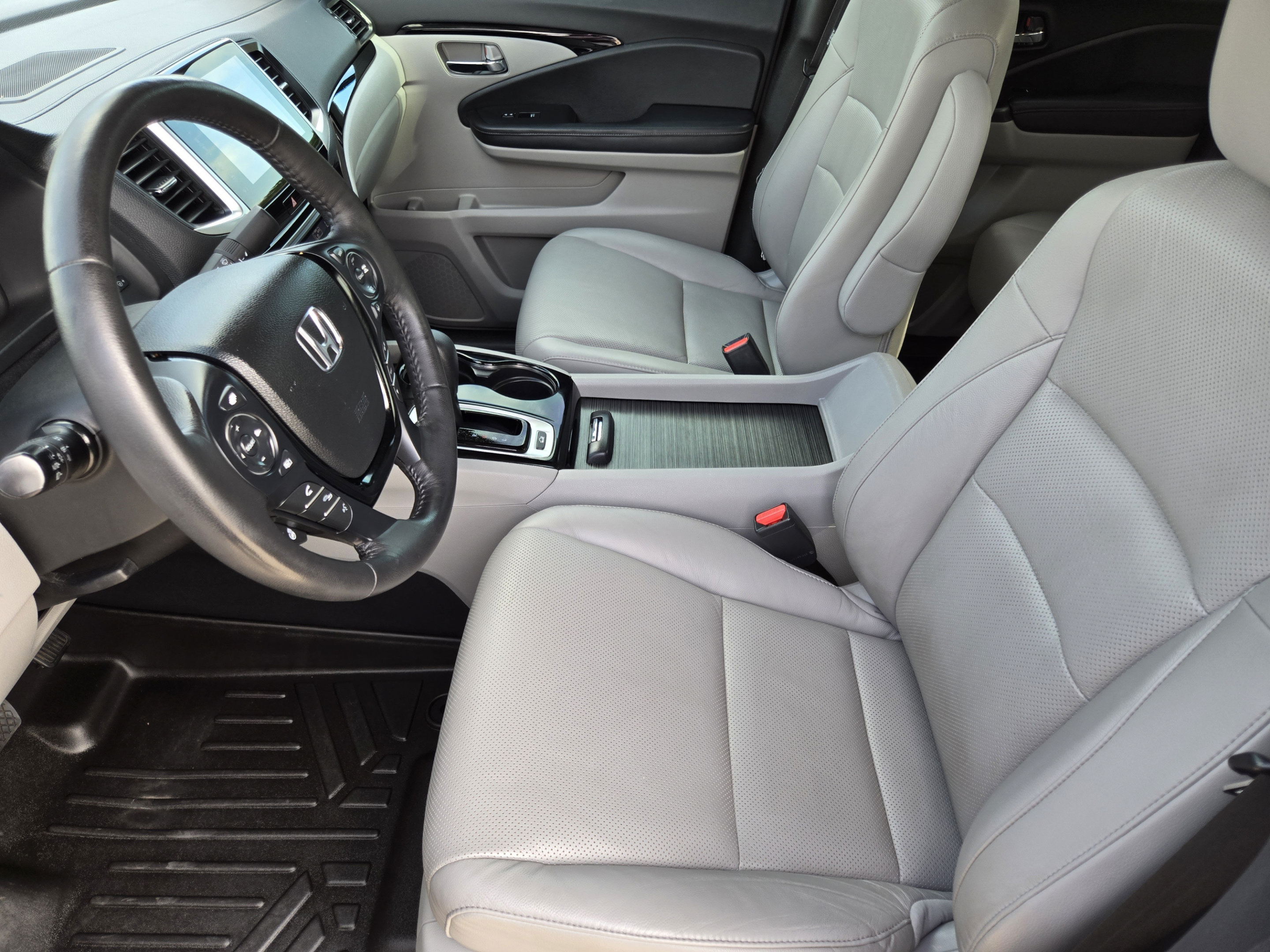 Used 2018 Honda Ridgeline RTL-E image 9