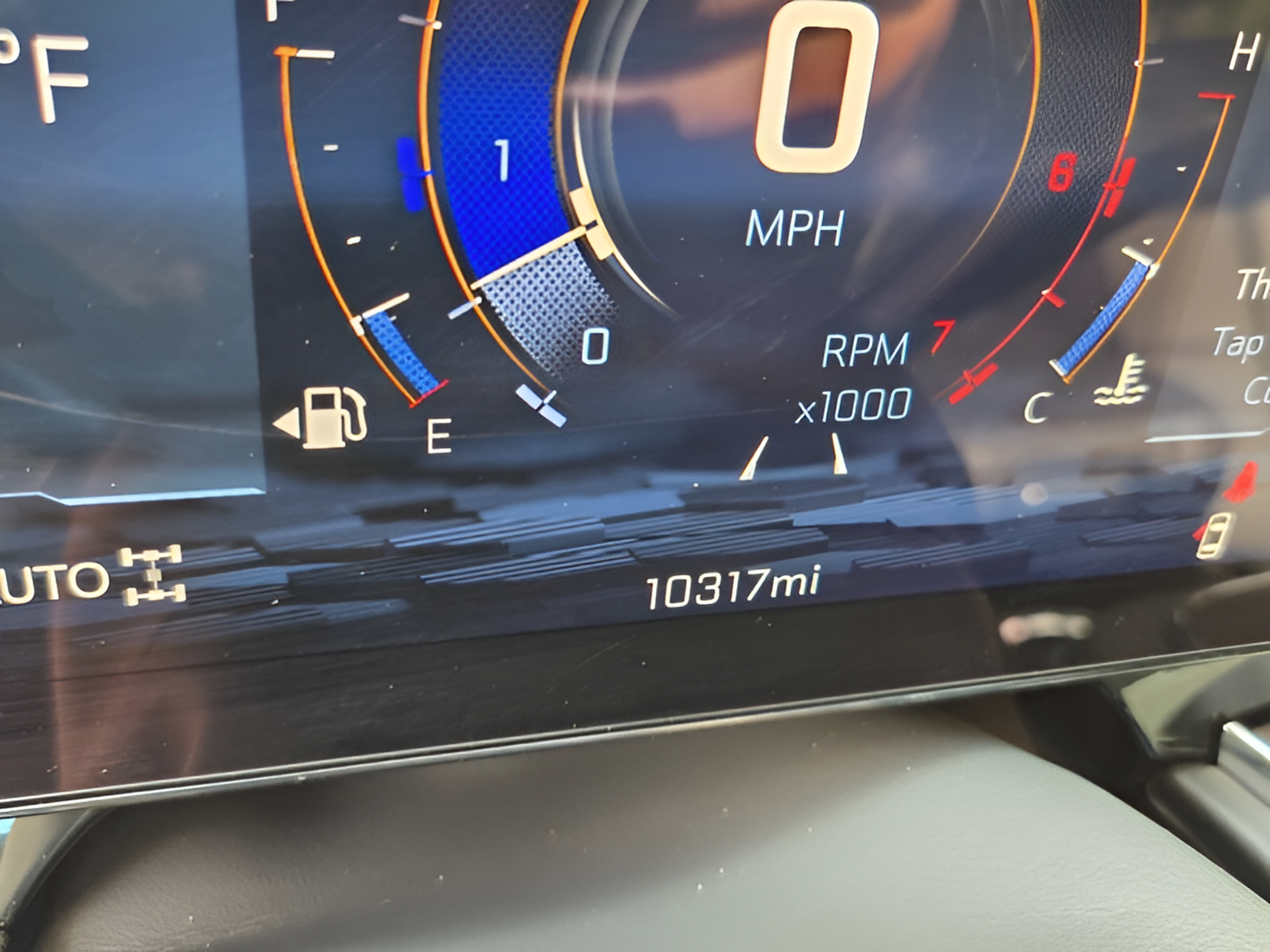 Used 2026 Chevrolet Suburban Z71 AWD/4WD image 25